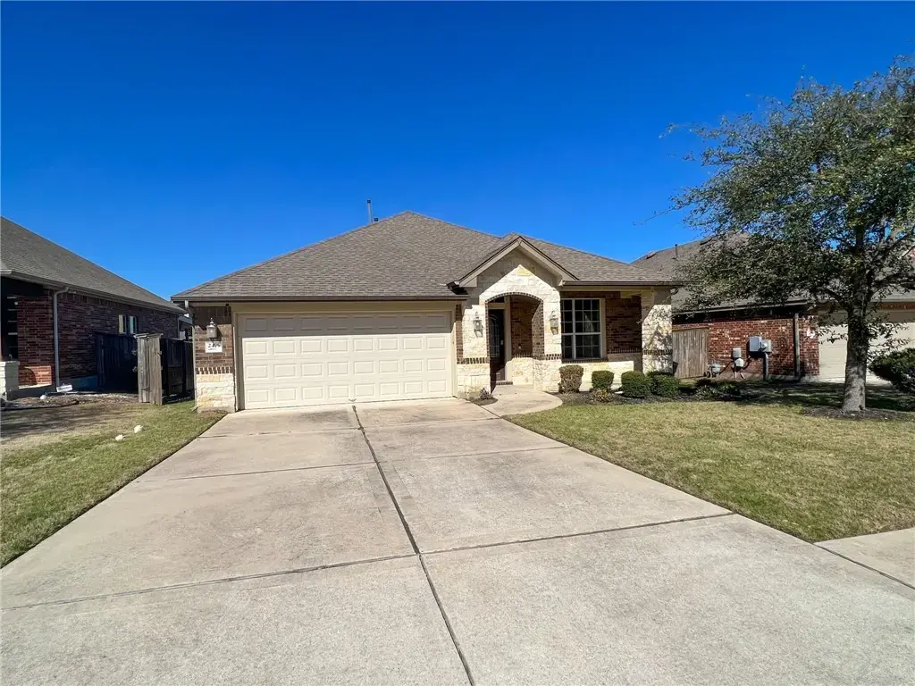 2475 Santa Barbara Loop, Round Rock