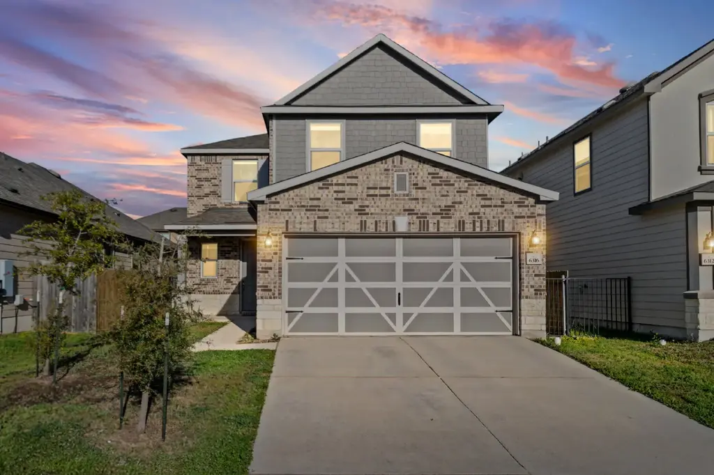 6316 Carriage Pines Drive, Del Valle