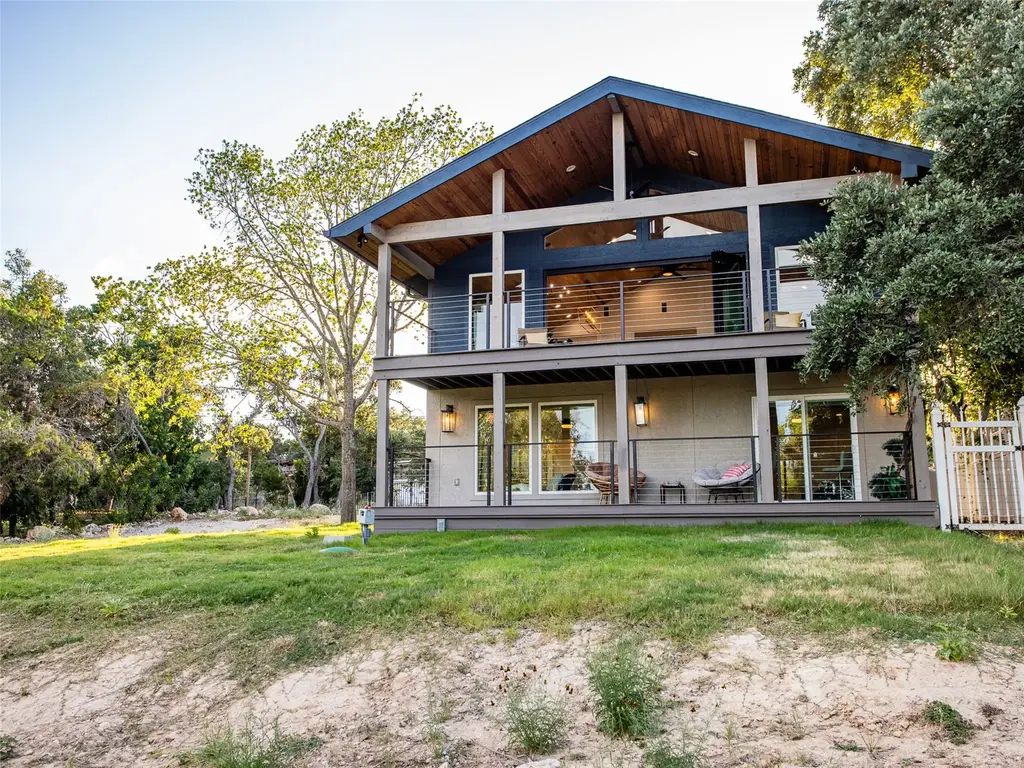 874 Lakebreeze Drive, Canyon Lake