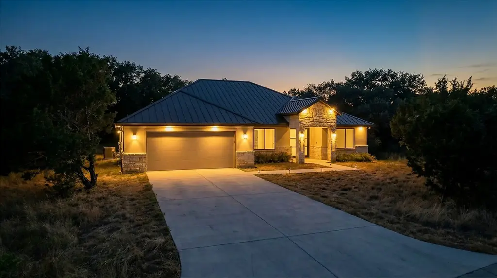 605 Apache Tears, Horseshoe Bay