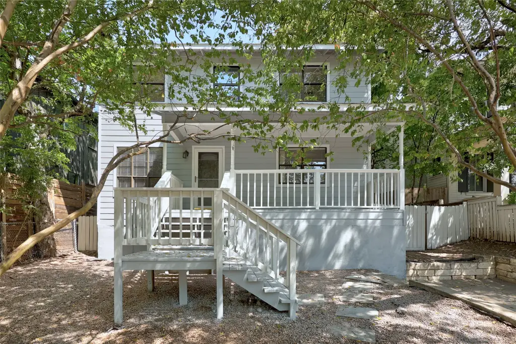 2102 E 8th Street, Austin