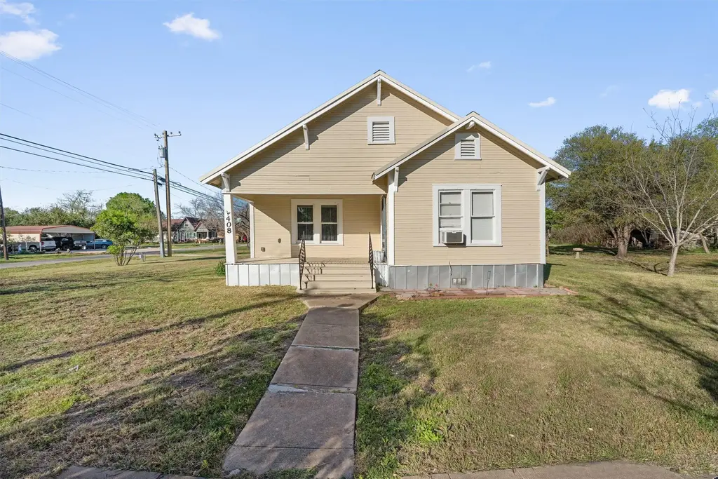 408 S Gabriel Street, Granger