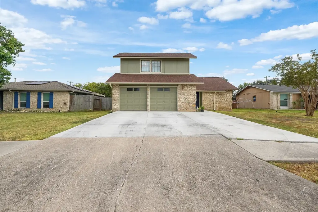 505 E Logan Street, Round Rock