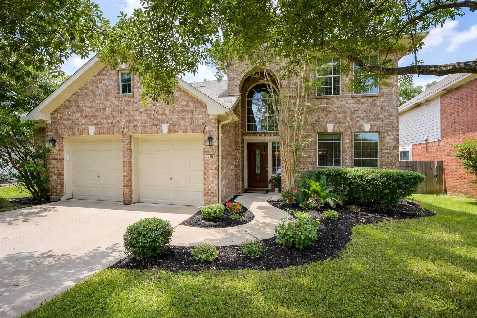 Photo of Listing #3939046