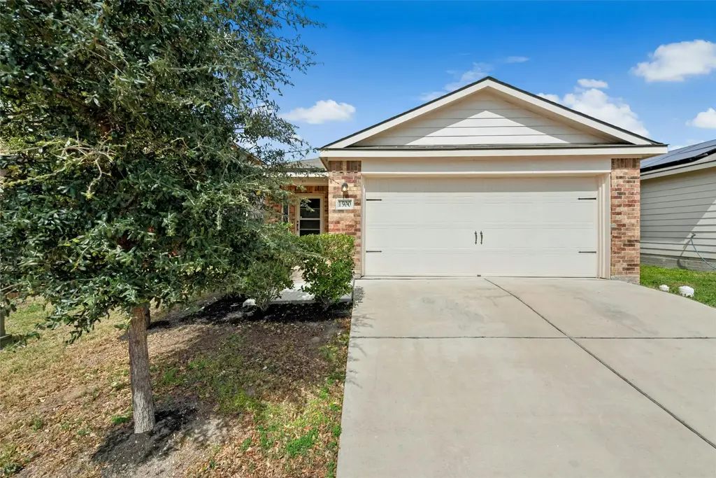 1500 Amy Drive, Kyle