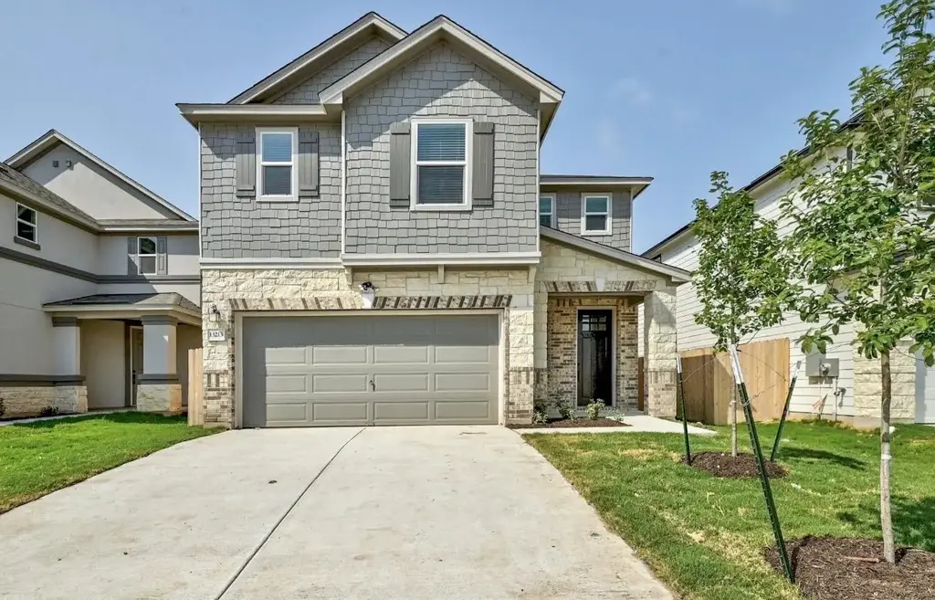 13213 Nancy Reagan Street, Manor