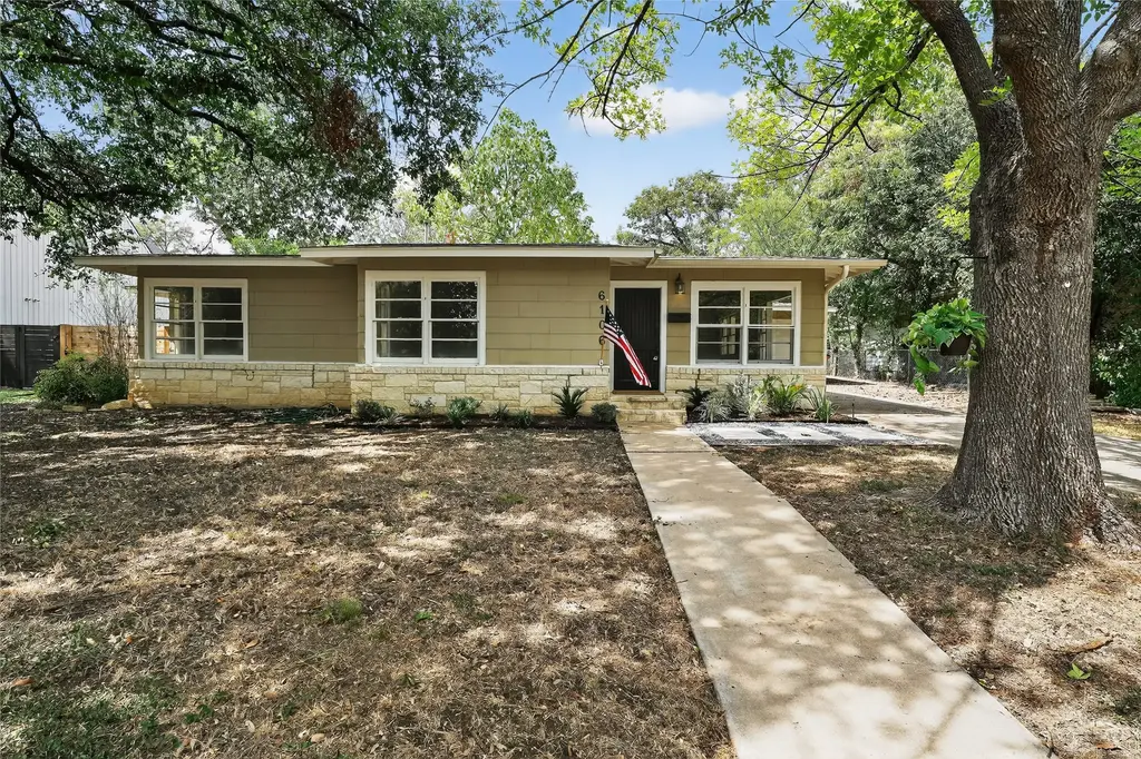 6106 Bull Creek, Austin