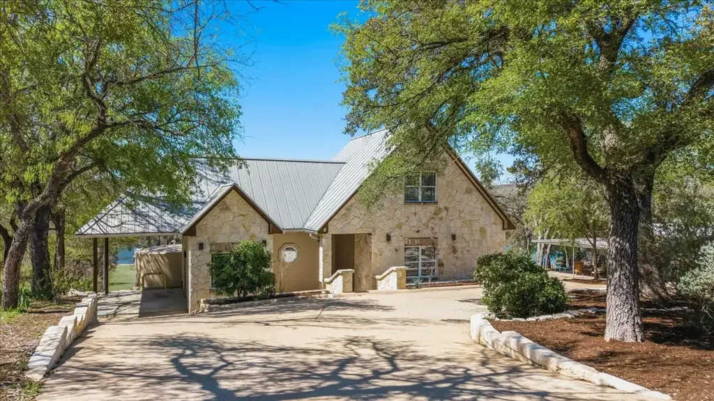 25207 Lake View Drive, Spicewood