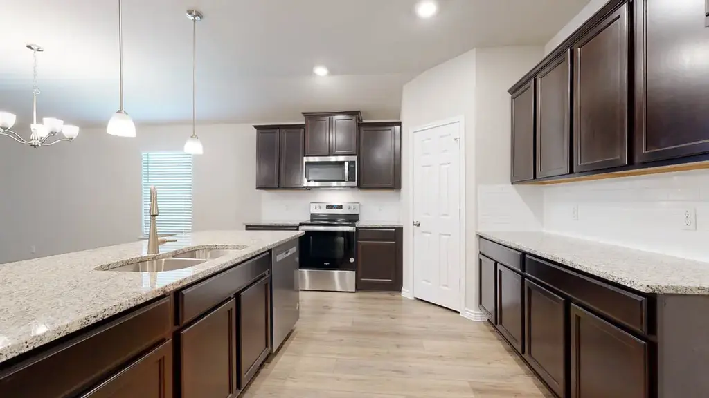 405 Creekfall Road, Burnet