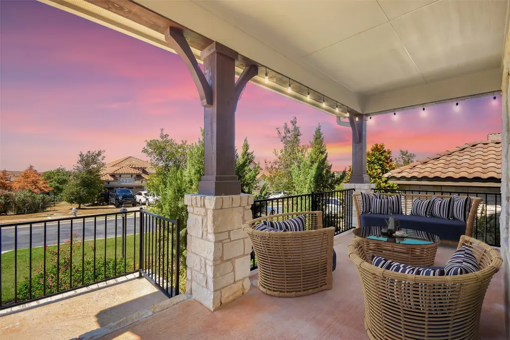 203 Antigua Way, Lakeway