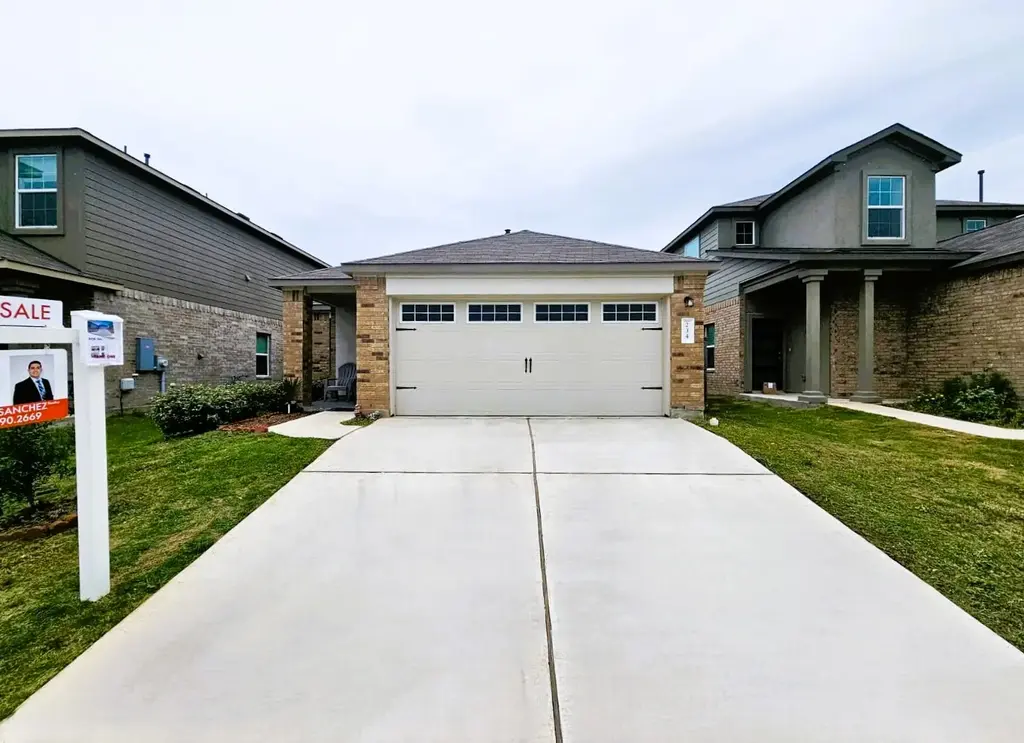 234 Canley Loop, Hutto