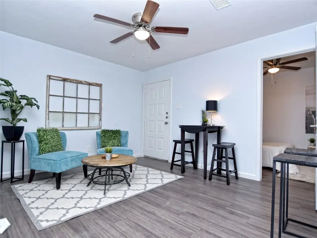 1840 Burton Drive 109, Austin