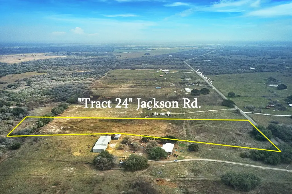 Track 24 Jackson Road, Refugio