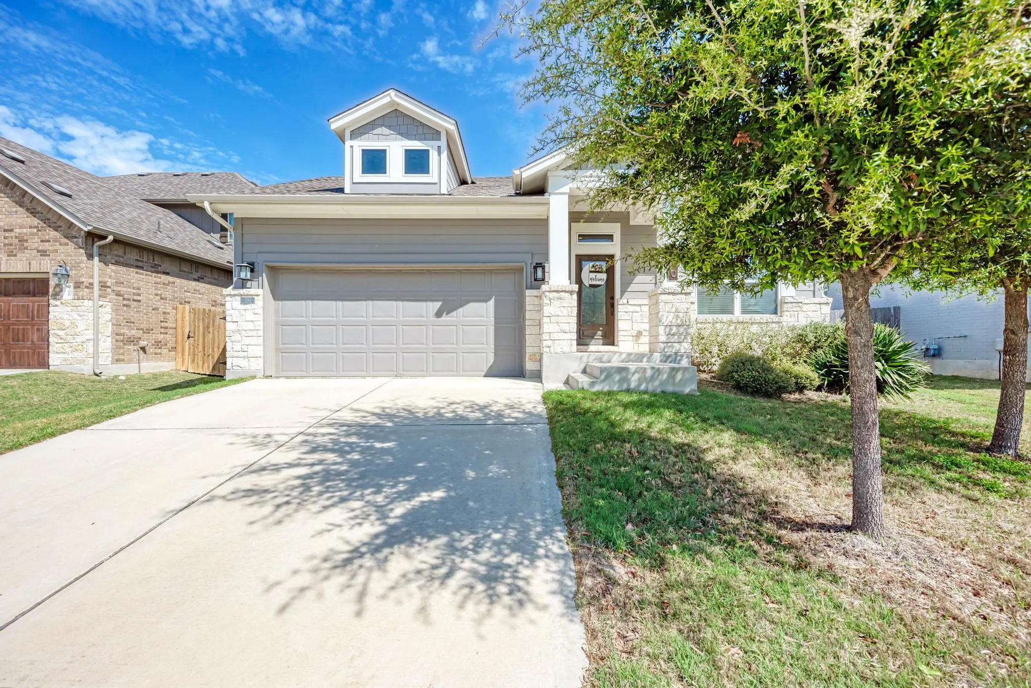 Photo of Listing #6408019