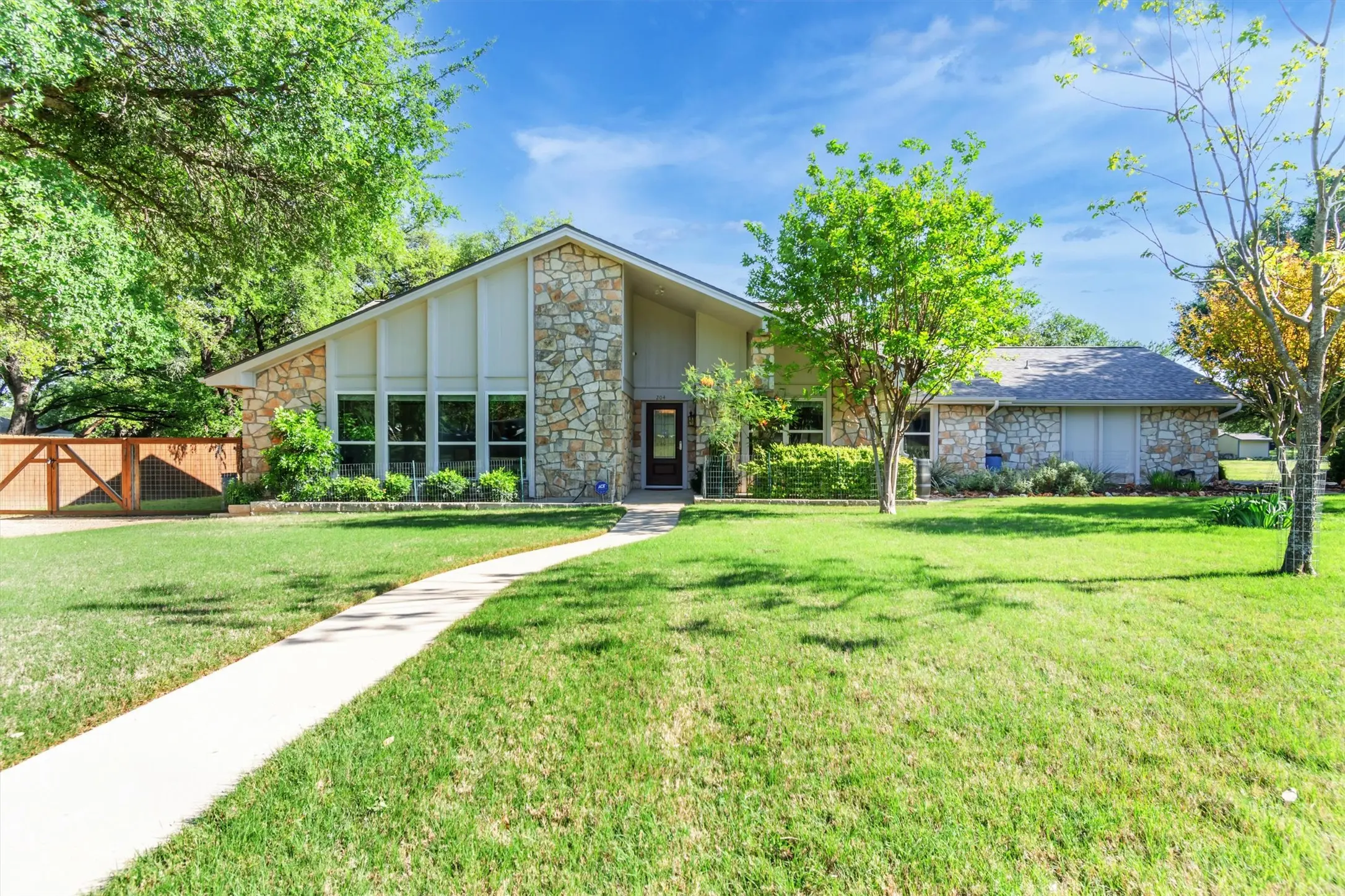 Photo of Listing #2881790