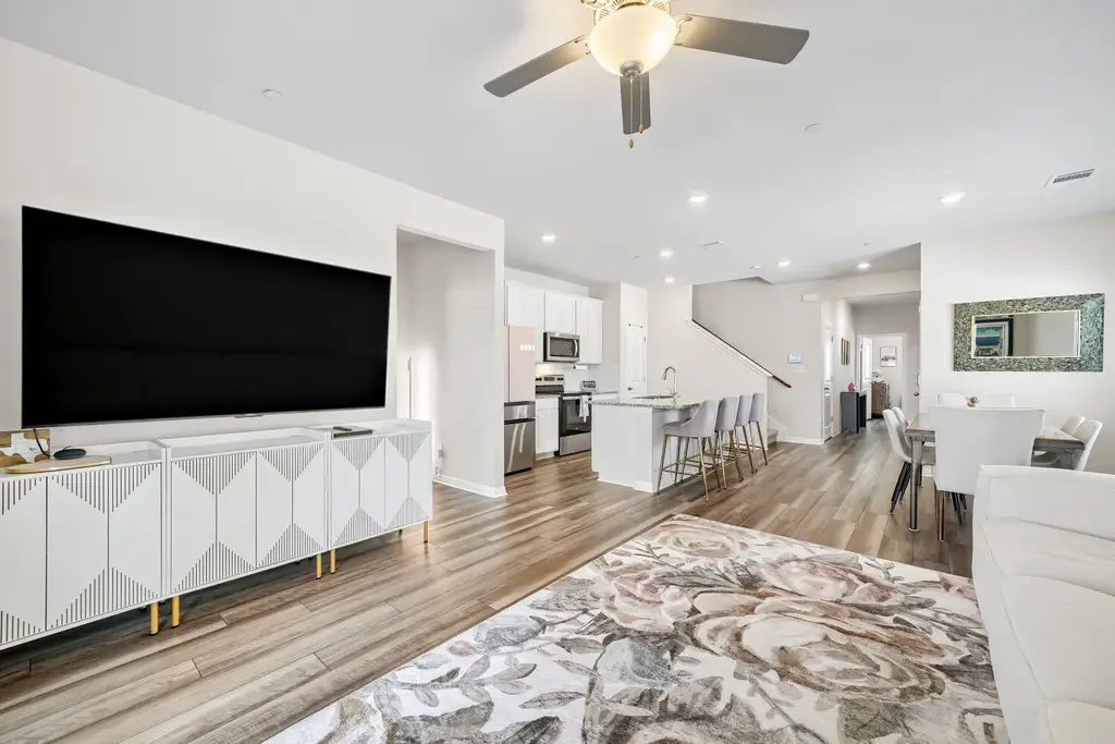 1850 Settlers Glen Drive 2505, Round Rock