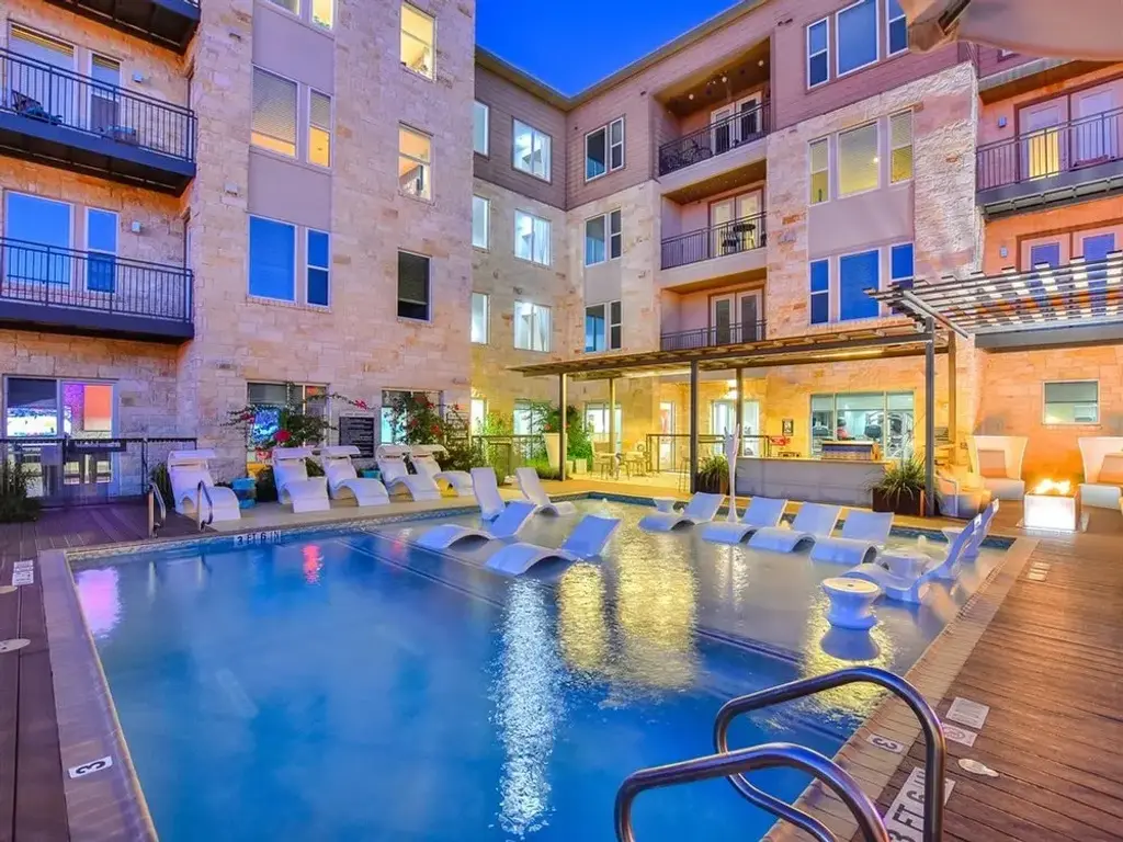1900 Barton Springs Road 5024, Austin