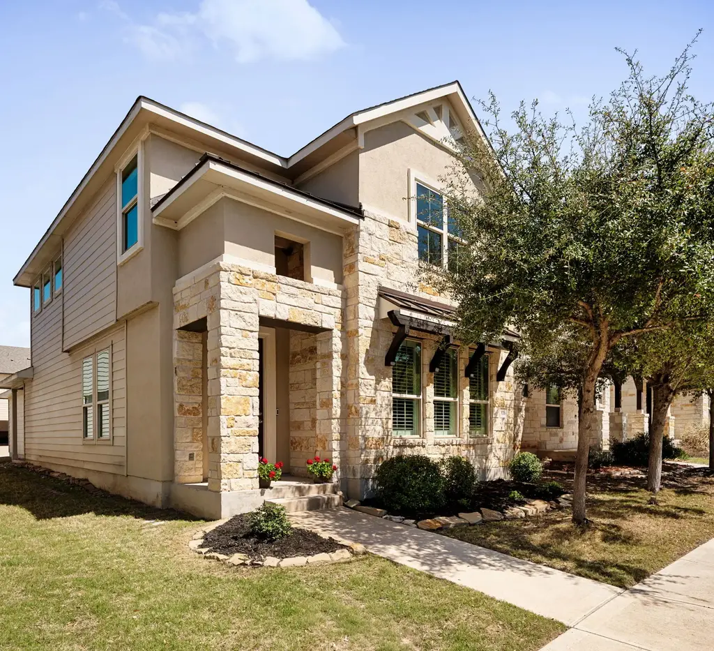 126 Buckthorn Drive, Dripping Springs