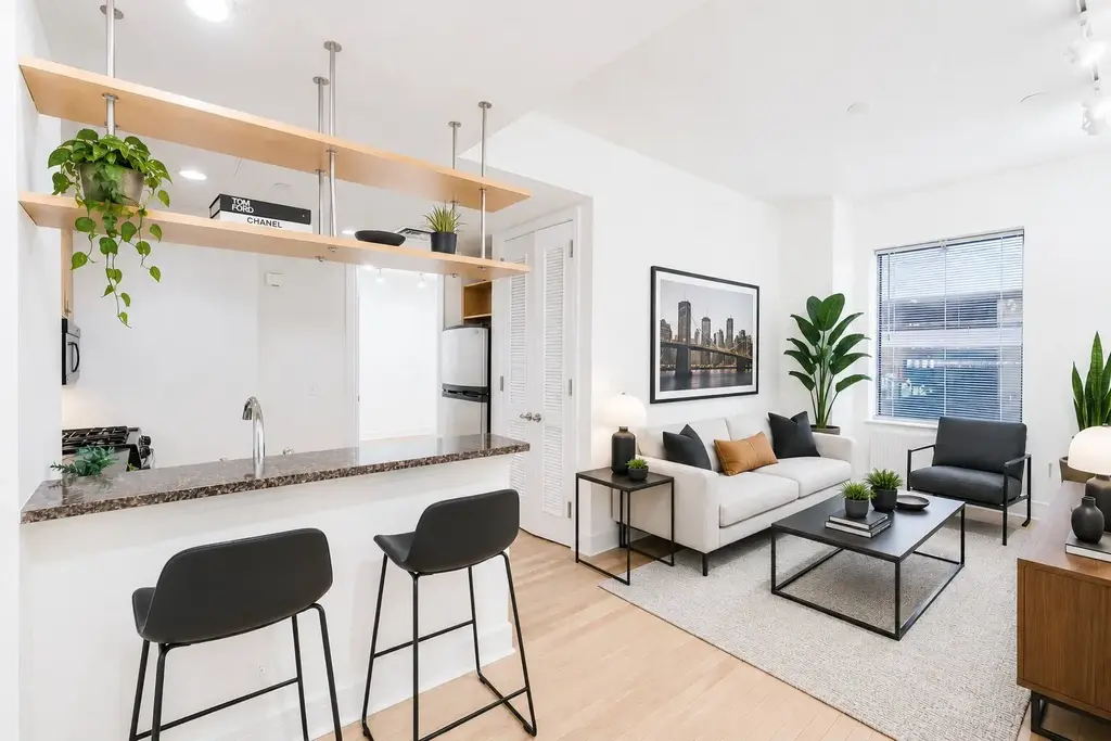 901 W 9th Street 217, Austin