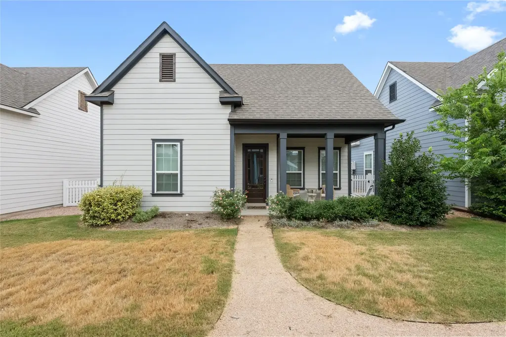 1182 Grant Wood Avenue, Driftwood