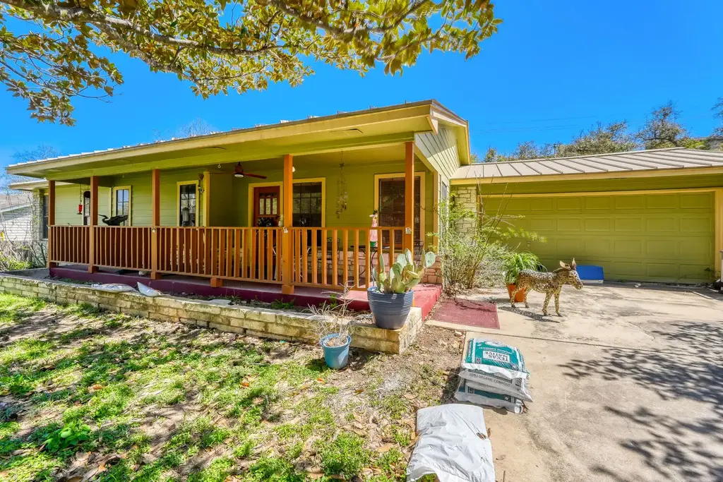 6901 Raccoon Run, Austin