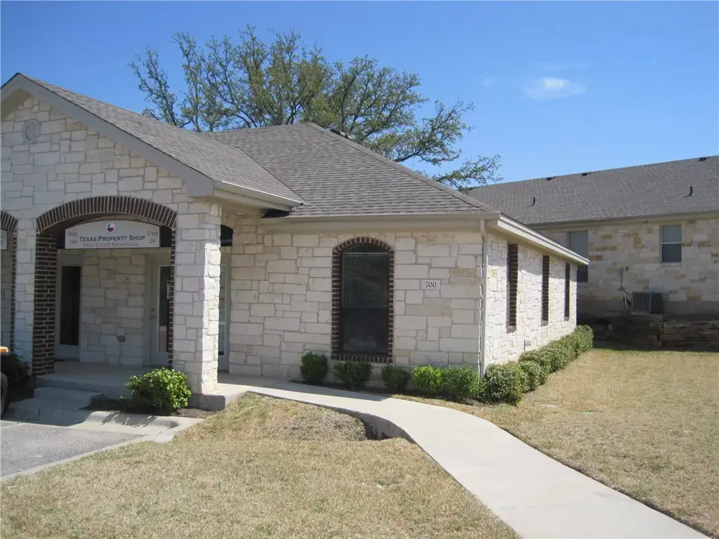 3000 Joe Dimaggio Boulevard 24 Bldg 7, Round Rock