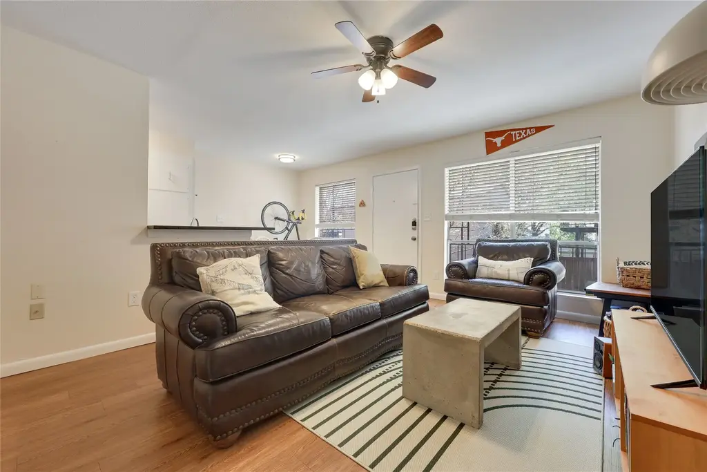2207 Leon Street 204, Austin