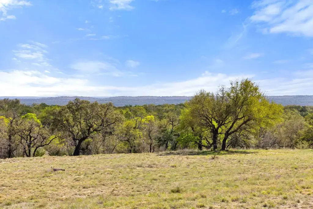 Lot 19 Stone Ridge Mountain Drive, Round Mountain