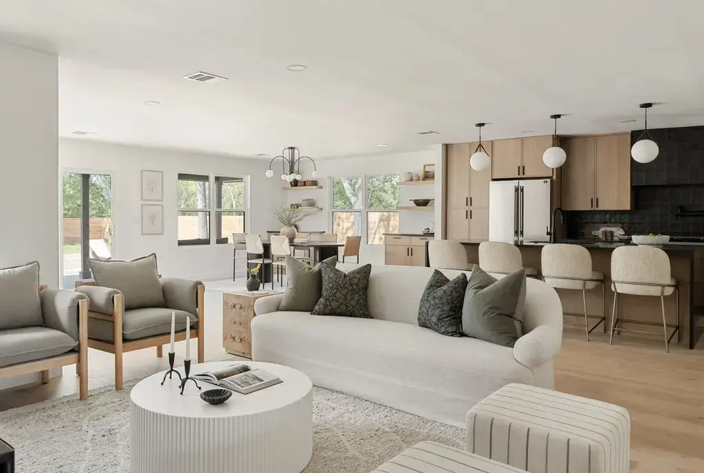 2005 Pompton Drive, Austin