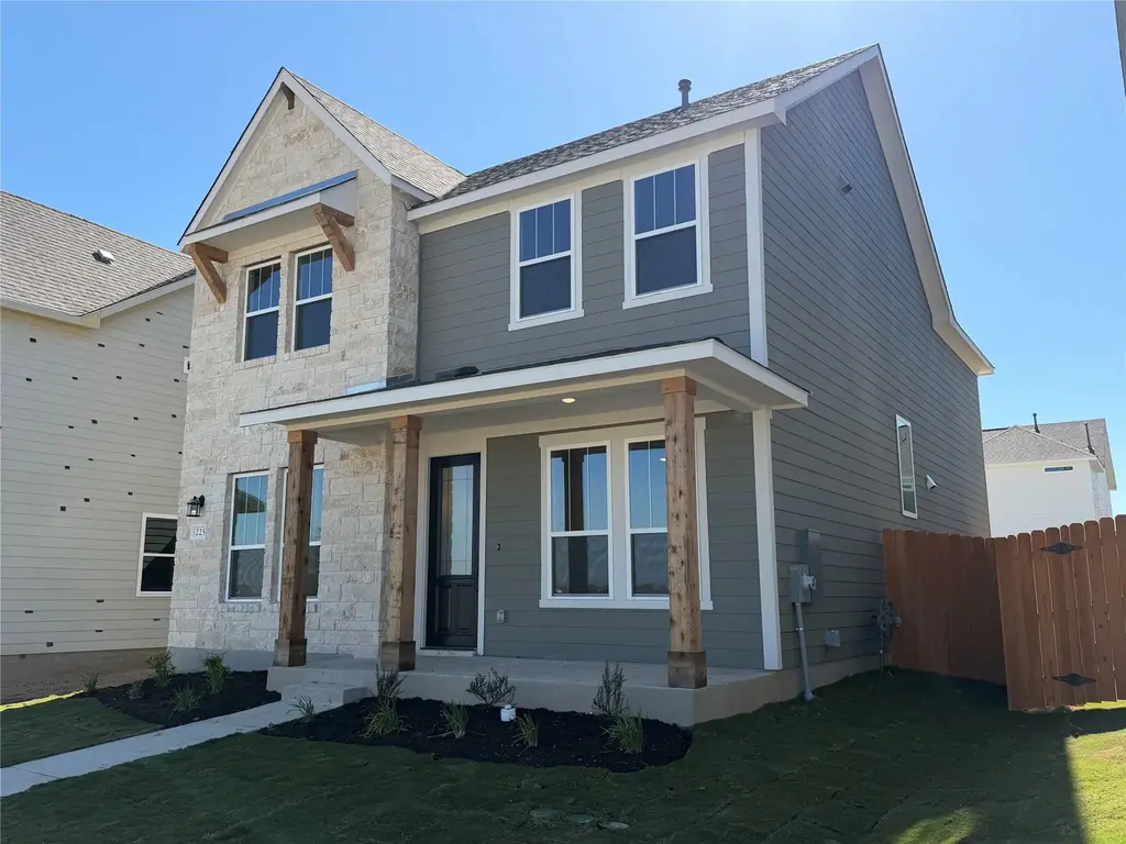 225 Leeland Drive, Liberty Hill