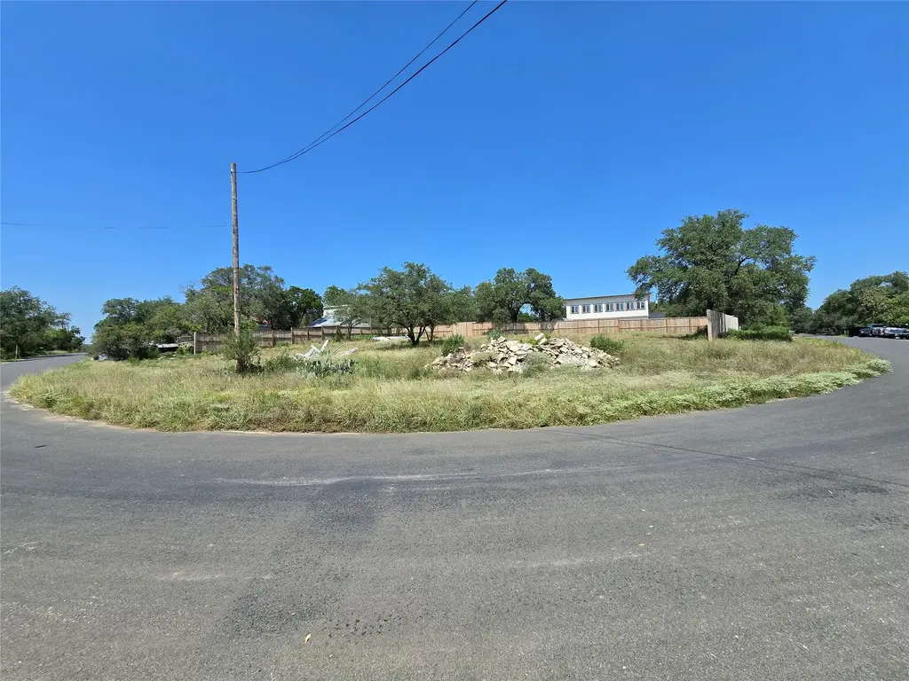 001 Martin Lane, Spicewood