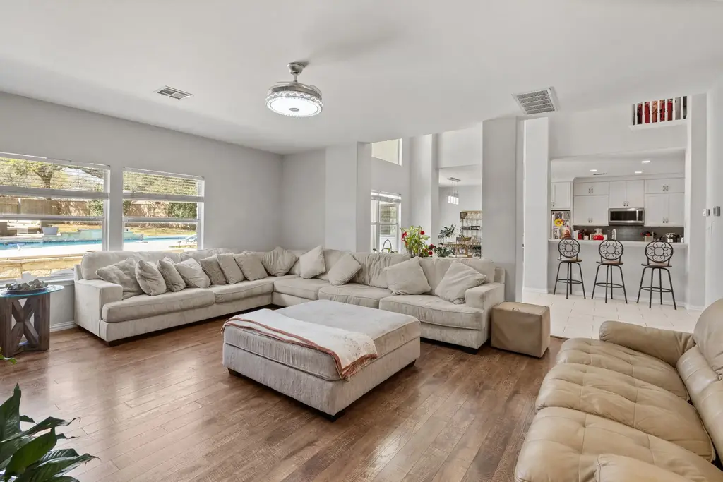101 Wigeon Cove, Cedar Park