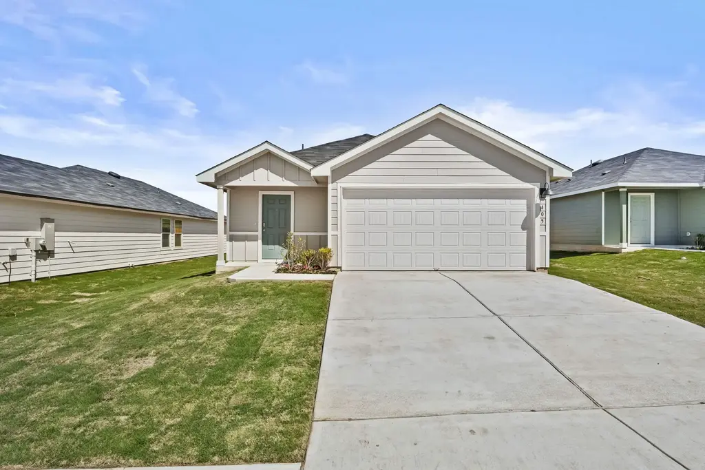 405 Wild Goose Drive, Luling