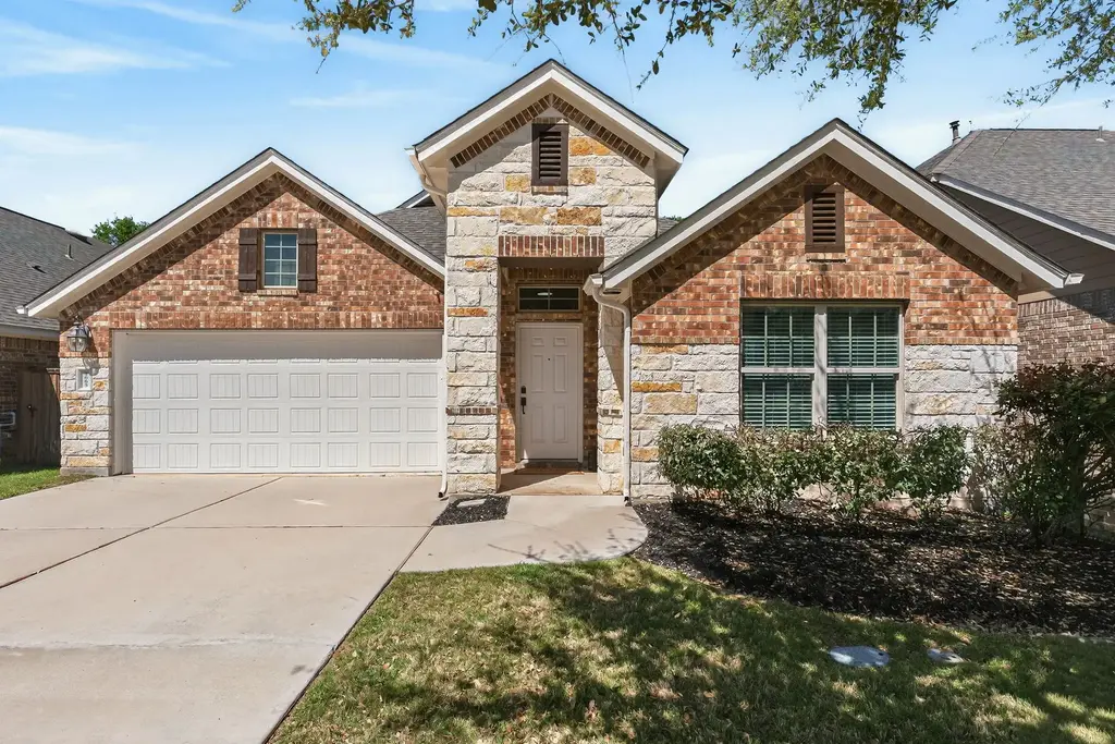 1665 Oyster Creek, Buda