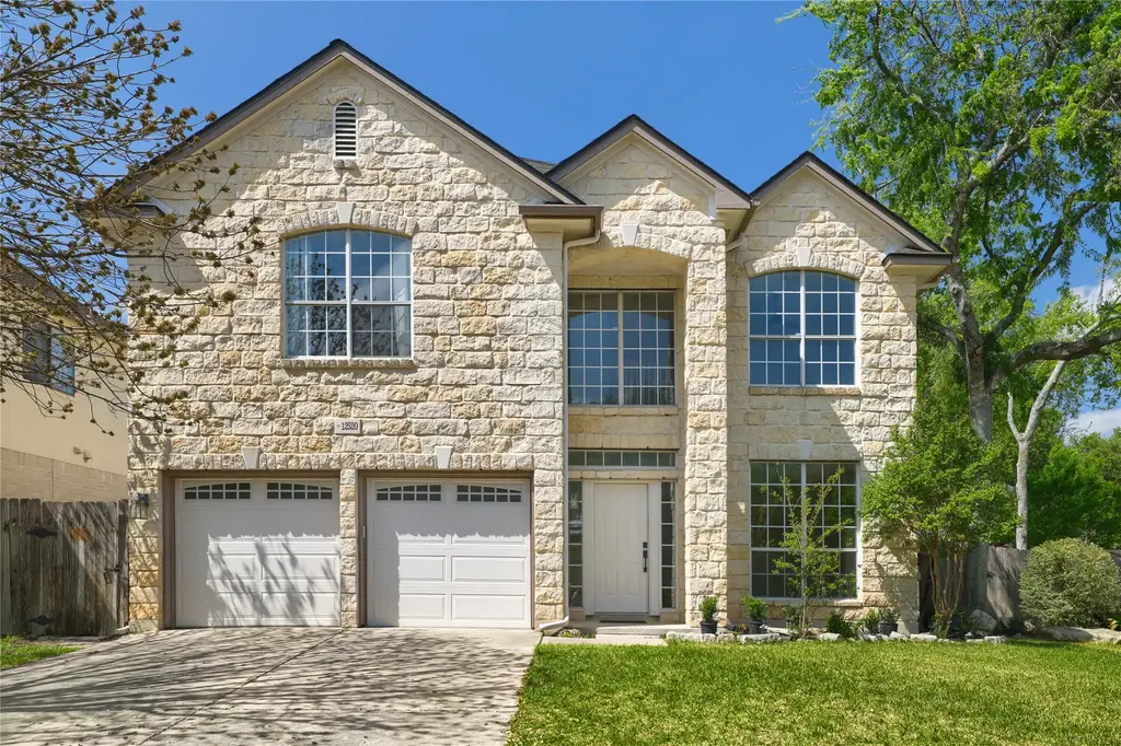 12520 Sir Christophers Cove, Austin