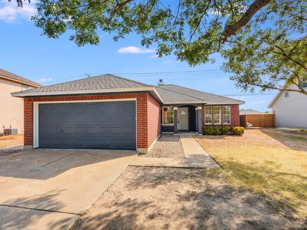 806 Red River Lane, Leander