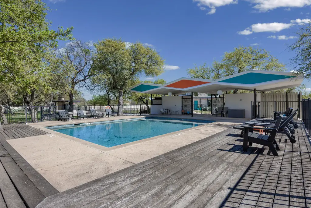 480 Starlight Village Loop, Leander