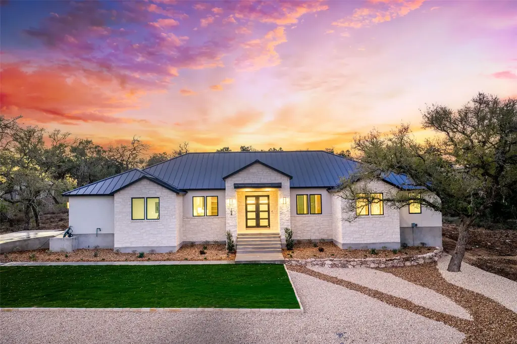 164 Fly Line Trail, New Braunfels