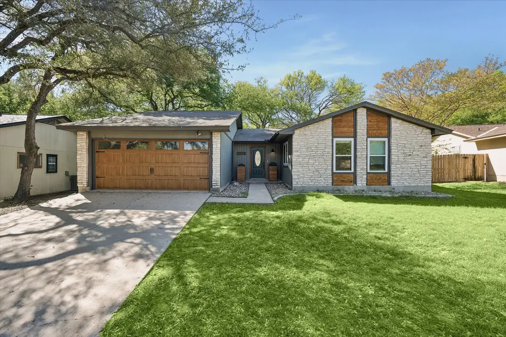 3103 Canter Lane, Austin