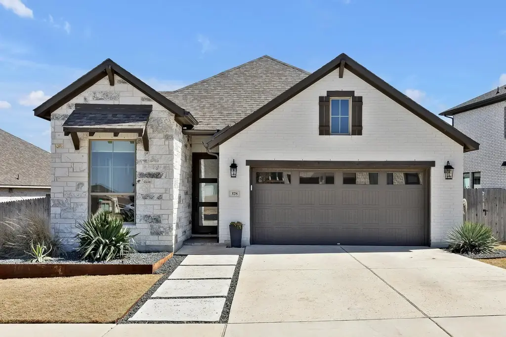 378 Carpenter Hill Drive, Buda