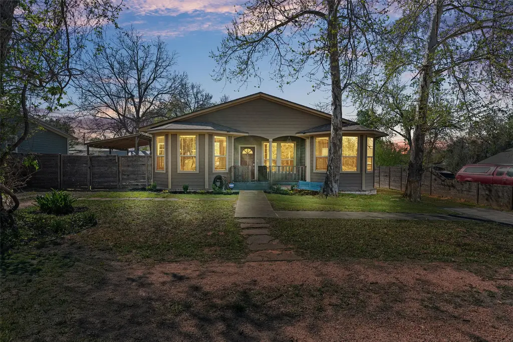 209 Harris Street, Elgin
