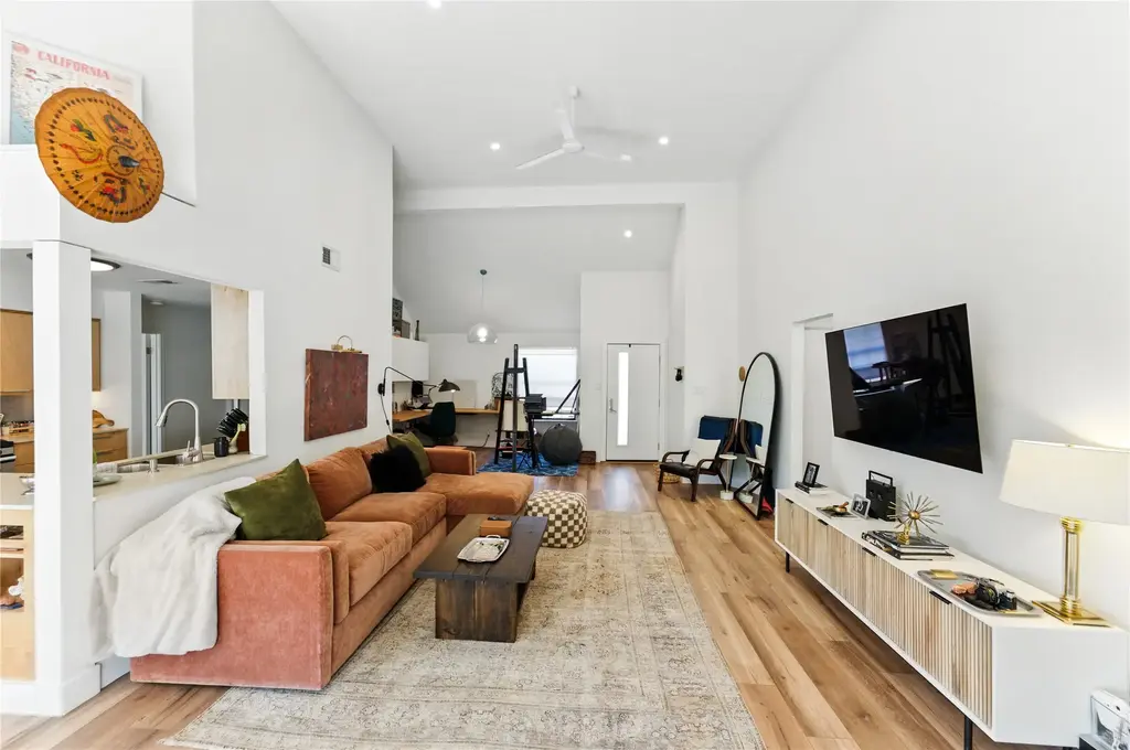 7701 Ponoma Trail, Austin
