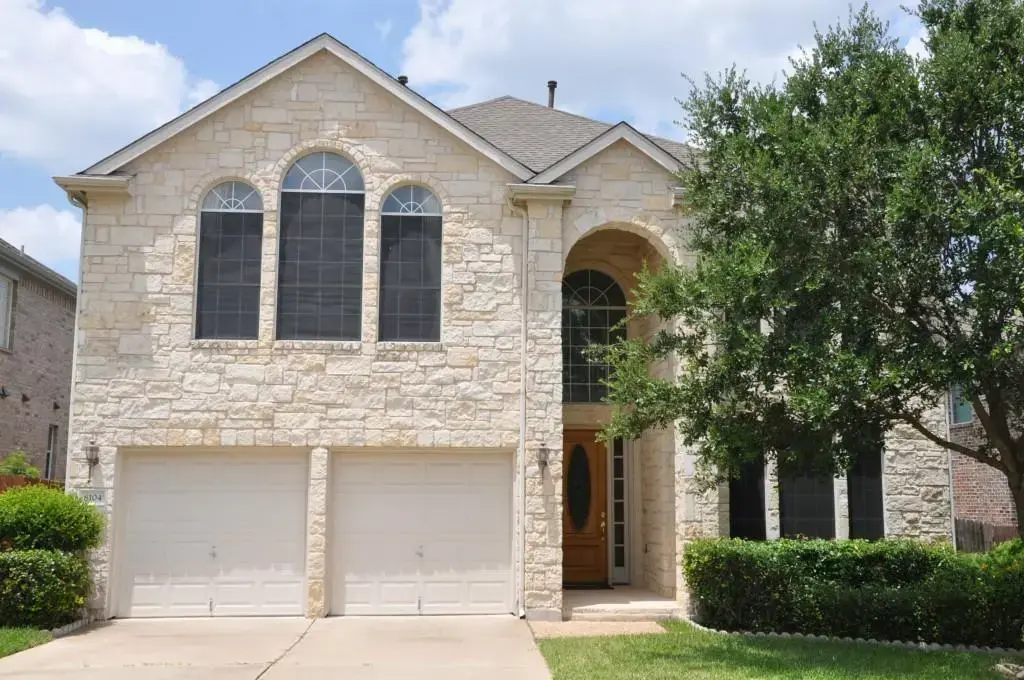 8104 Red Bird Court, Austin