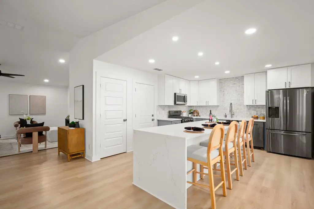 1004 Berrywood Drive, Austin