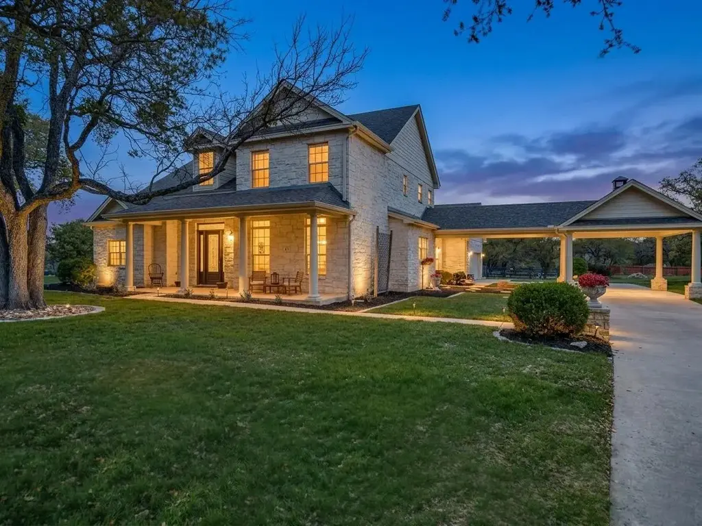 103 Katie Marie Cove, Georgetown