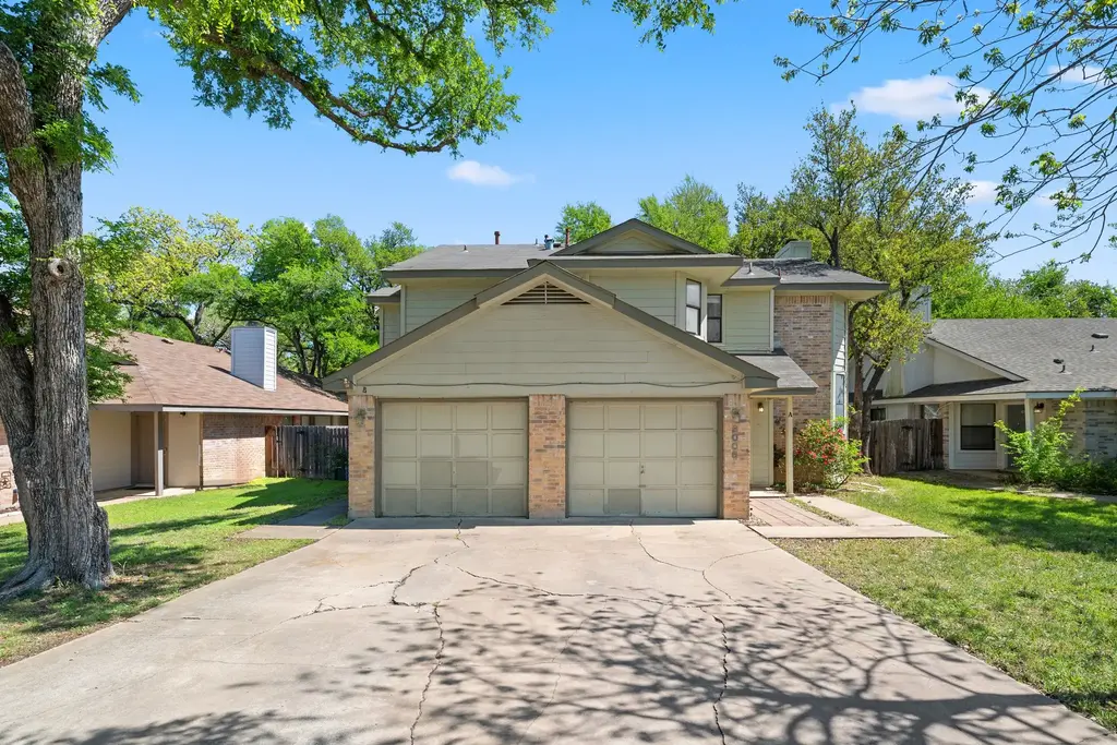 8006 Tuscarora Trail, Austin
