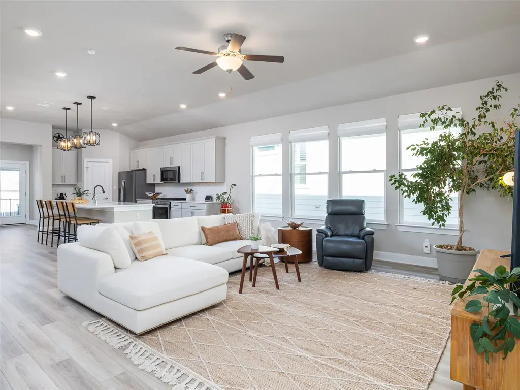 167 Victoria Peak Loop, Dripping Springs
