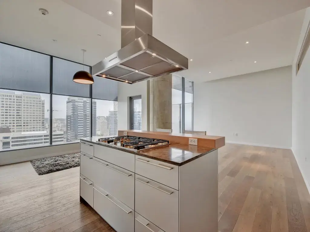 210 Lavaca Street 1810, Austin