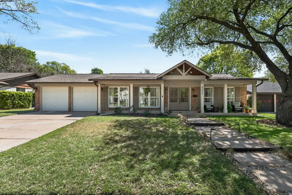 8611 Winding Walk, Austin