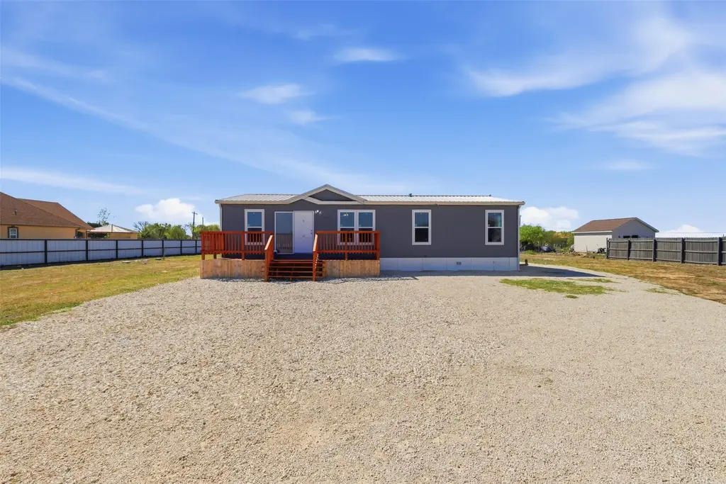 246 San Fernando Road, Kyle